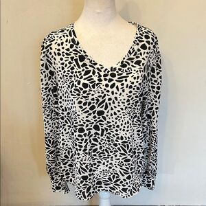 Loft Women’s Black & White V-Neck Long Sleeve Blouse Size M New